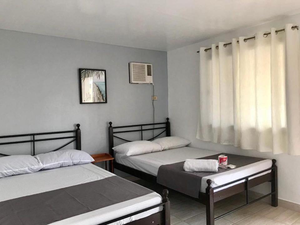 Marion Roos Hotel Puerto Galera Eksteriør bilde
